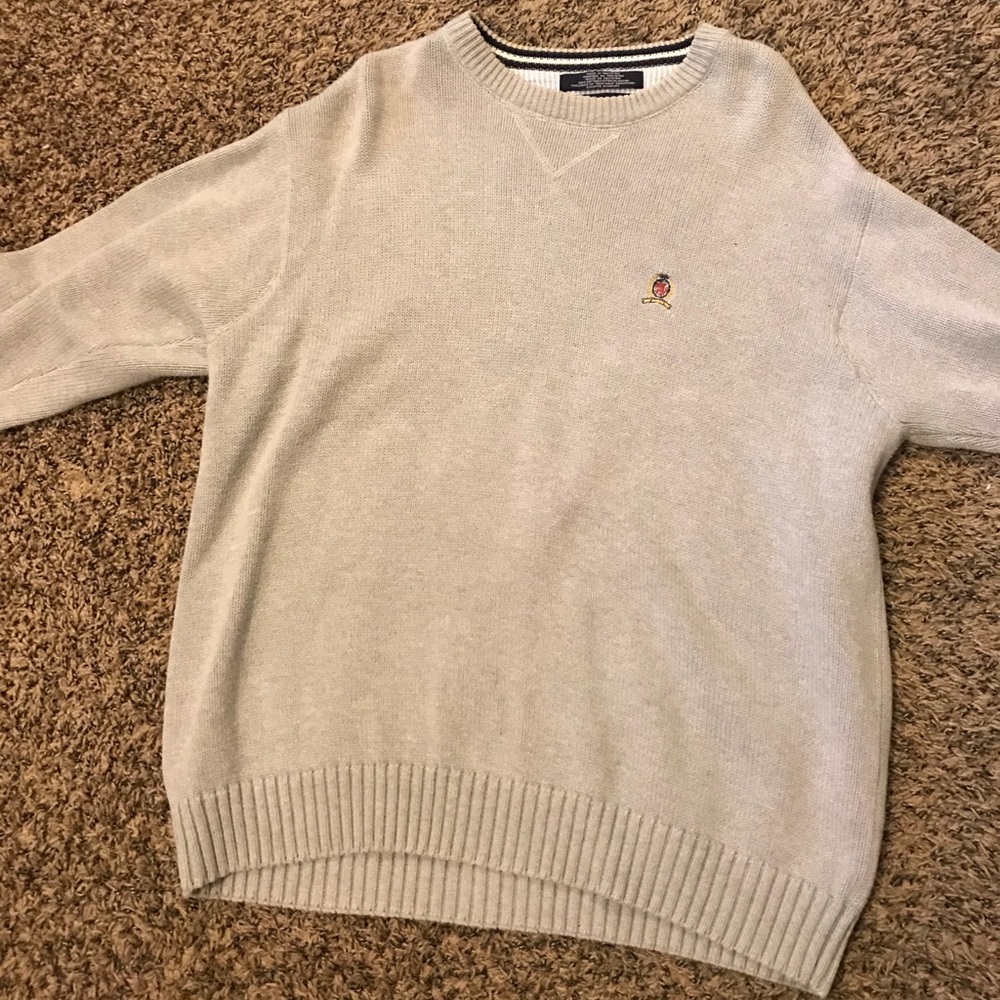 Vintage Tommy Hilfiger lion crest Crewneck Sweater